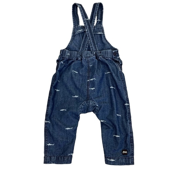 Tea Collection 100% Cotton Shark Print Denim Overalls Snap Closure Size 9-12 Mo - Picture 10 of 16